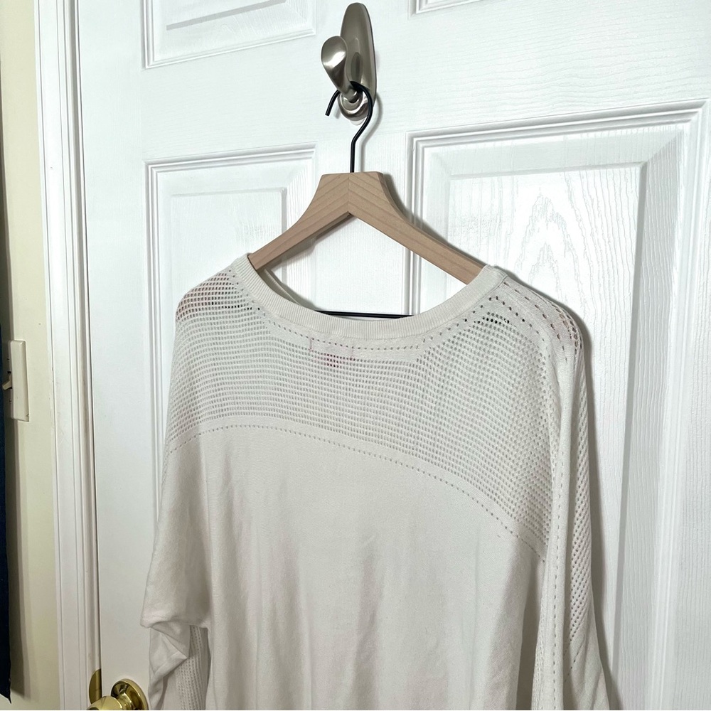 ✧・゚guess bedazzled logo white sweater - Picture 6 of 6